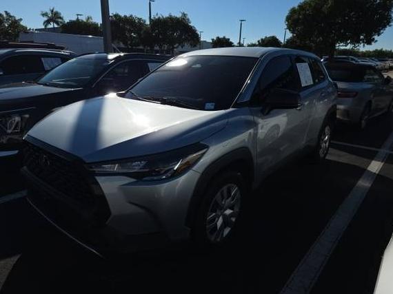 TOYOTA COROLLA CROSS 2023 7MUAAABG3PV057291 image